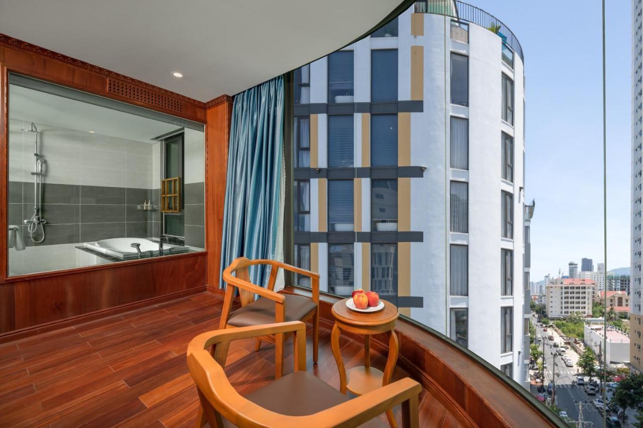 Monalisa Luxury Hotel Da Nang Zewnętrze zdjęcie